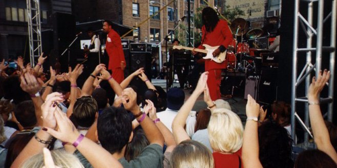 Mill City Festival – The Peterson Family, Alexander O&rsquo;Neal, The Time